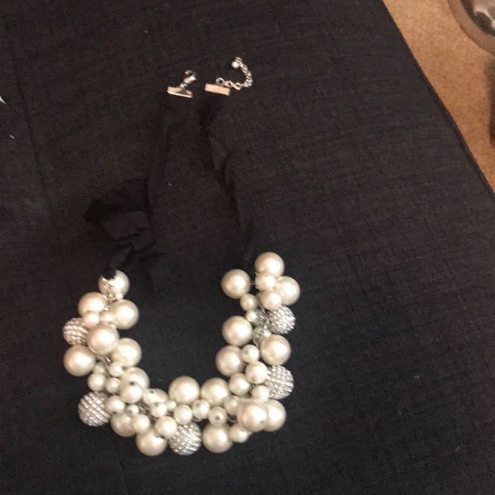 Various size pearl and Chrystal ball necklace